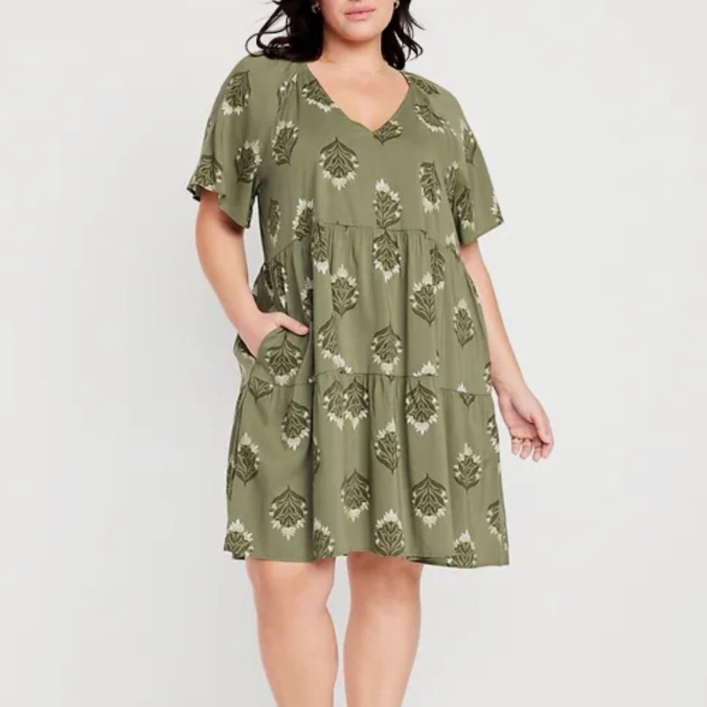 Old Navy Olive Green Floral Tiered V-Neck Dress